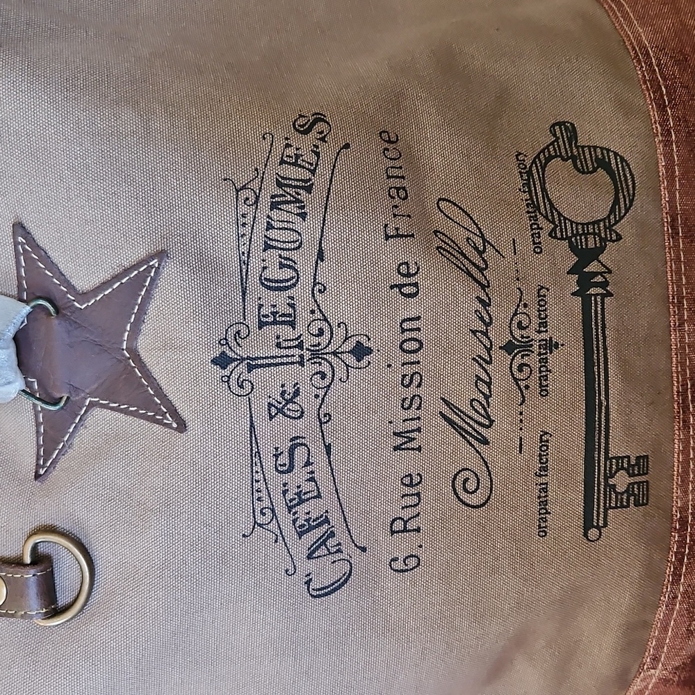 Myra Large Tote Or Overnight Bag - Picture 7 of 10